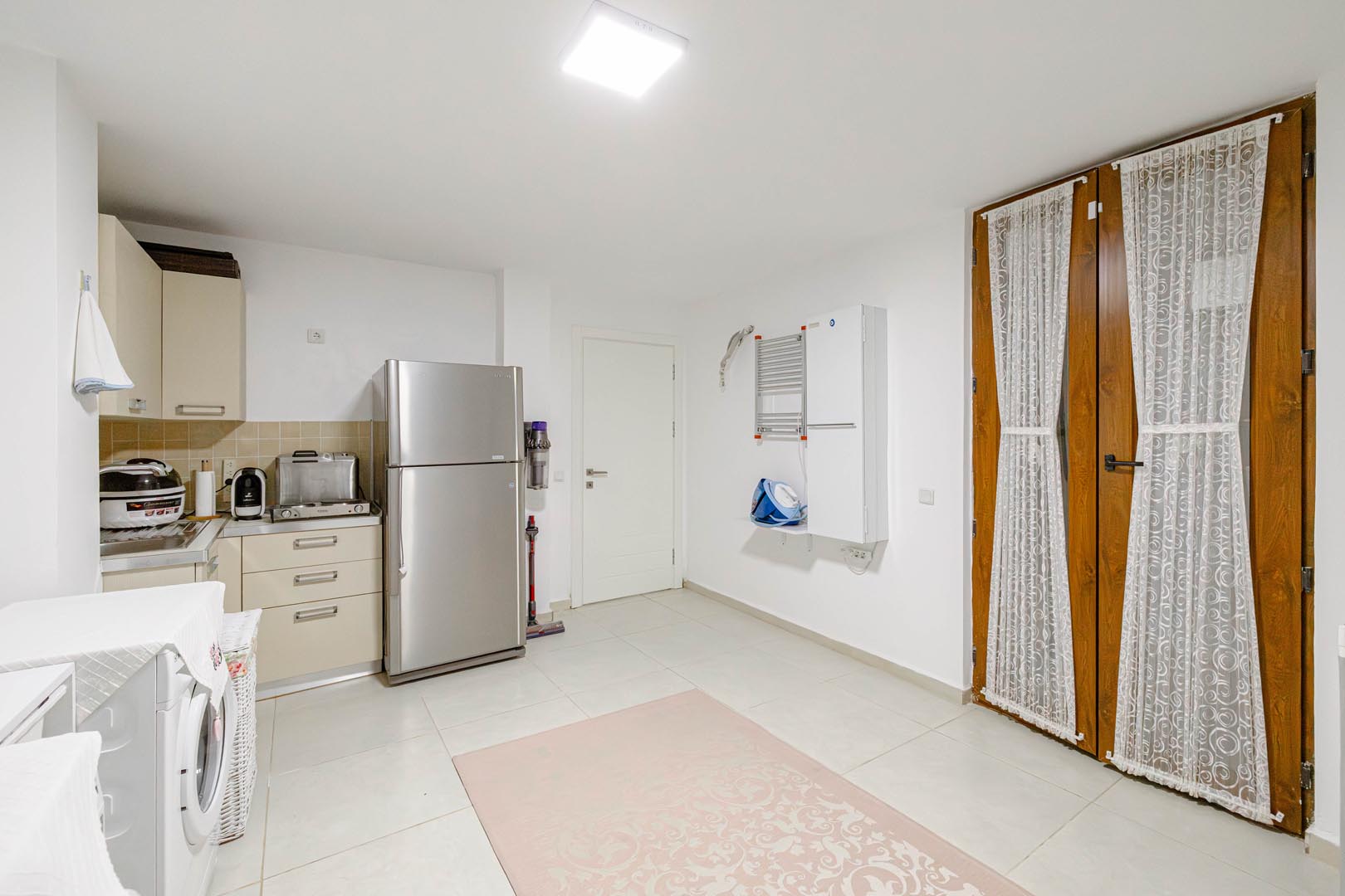 Bodrum Yokuşbaşı’nda Satılık Deniz Manzaralı 1000 m² Arsalı Lüks Müstakil Villa