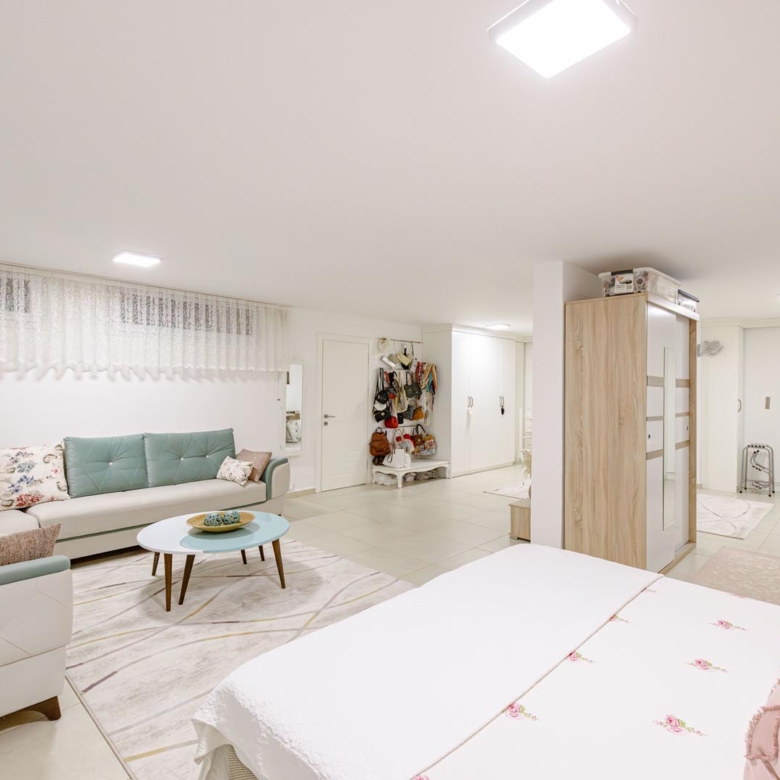 Bodrum Yokuşbaşı’nda Satılık Deniz Manzaralı 1000 m² Arsalı Lüks Müstakil Villa