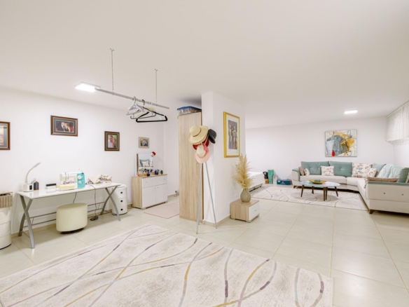 Bodrum Yokuşbaşı’nda Satılık Deniz Manzaralı 1000 m² Arsalı Lüks Müstakil Villa