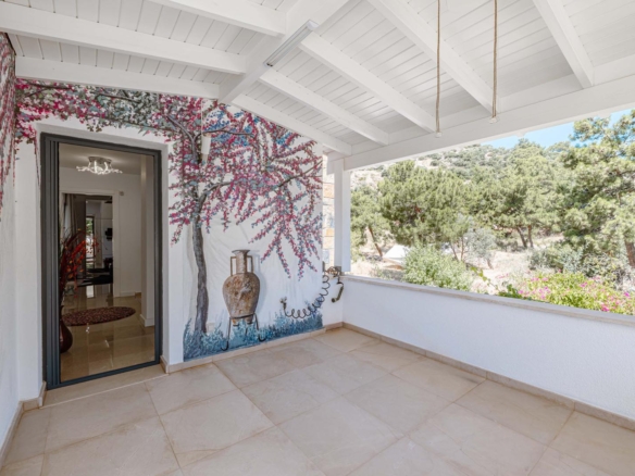 Bodrum Yokuşbaşı’nda Satılık Deniz Manzaralı 1000 m² Arsalı Lüks Müstakil Villa