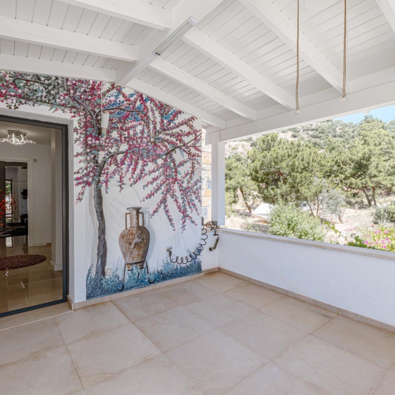 Bodrum Yokuşbaşı’nda Satılık Deniz Manzaralı 1000 m² Arsalı Lüks Müstakil Villa