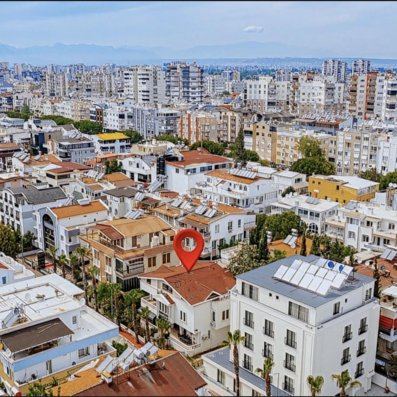 ÇAĞLAYAN’DA 800 M2 İÇ KULLANIM M2 OLAN KOMPLE SATILIK BİNA