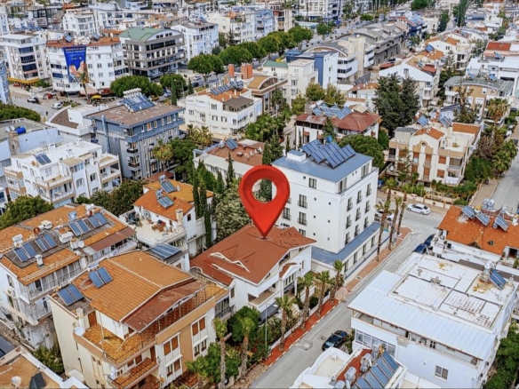 ÇAĞLAYAN’DA 800 M2 İÇ KULLANIM M2 OLAN KOMPLE SATILIK BİNA
