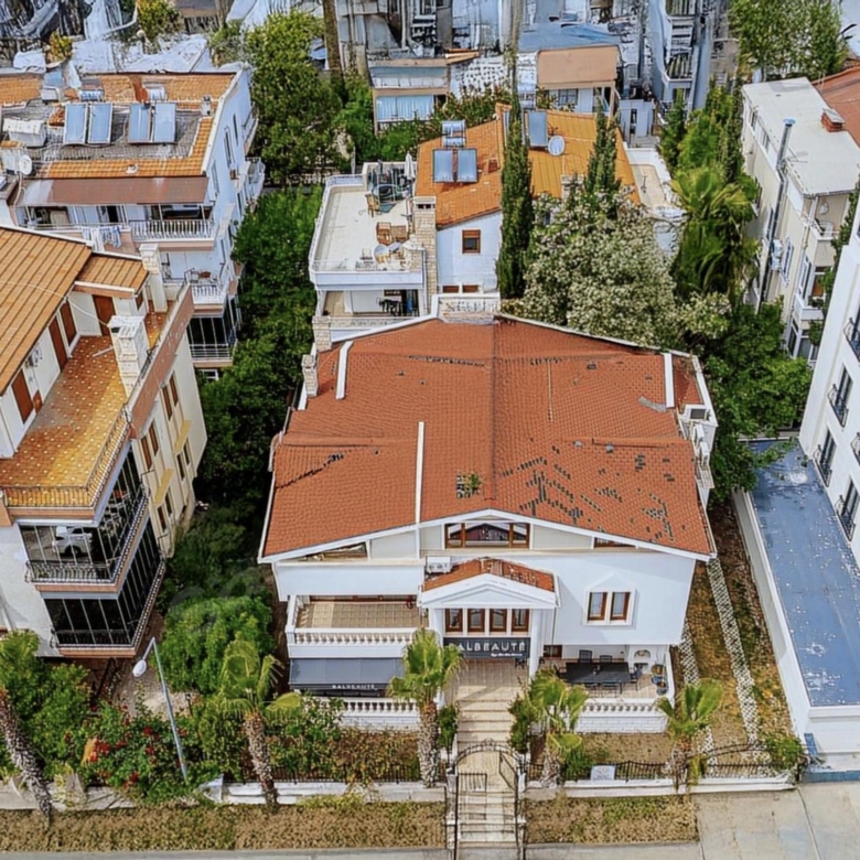 ÇAĞLAYAN’DA 800 M2 İÇ KULLANIM M2 OLAN KOMPLE SATILIK BİNA