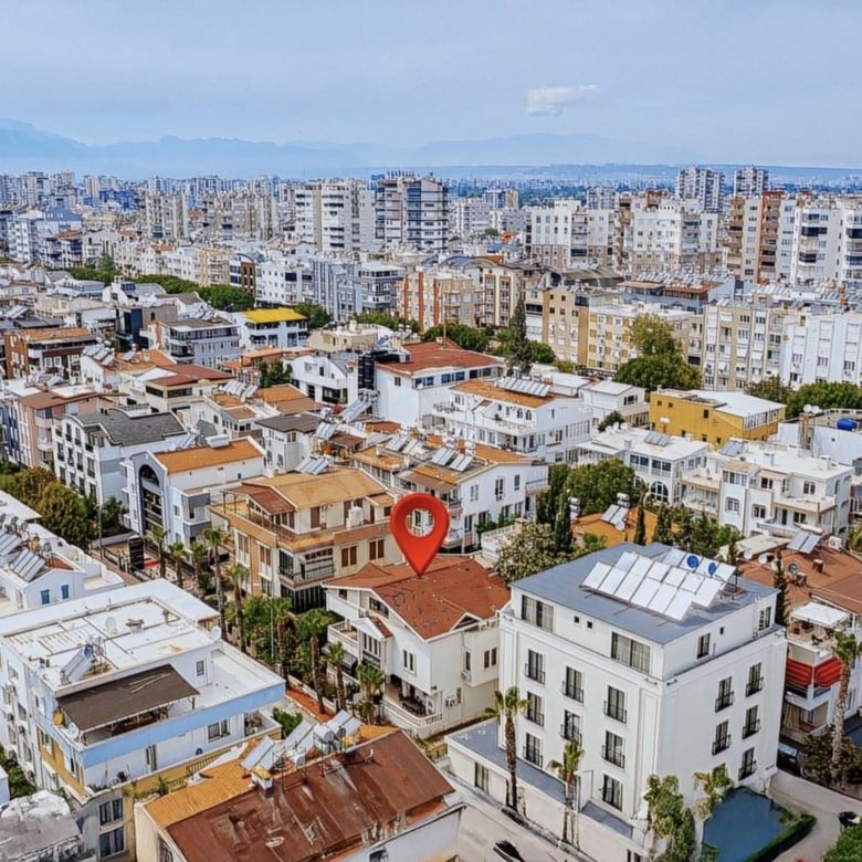 ÇAĞLAYAN’DA 800 M2 İÇ KULLANIM M2 OLAN KOMPLE SATILIK BİNA
