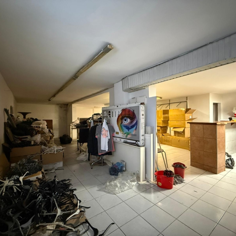 Doğu Garajı Merkezinde Ticari değeri yüksek 300m² Satılık Dükkan