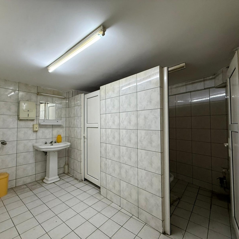 Doğu Garajı Merkezinde Ticari değeri yüksek 300m² Satılık Dükkan