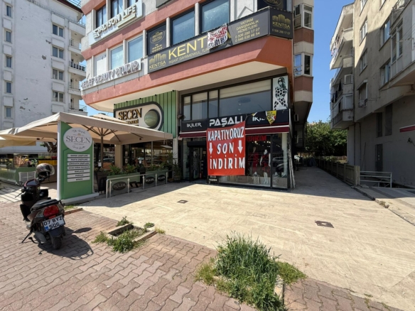 Doğu Garajı Merkezinde Ticari değeri yüksek 300m² Satılık Dükkan