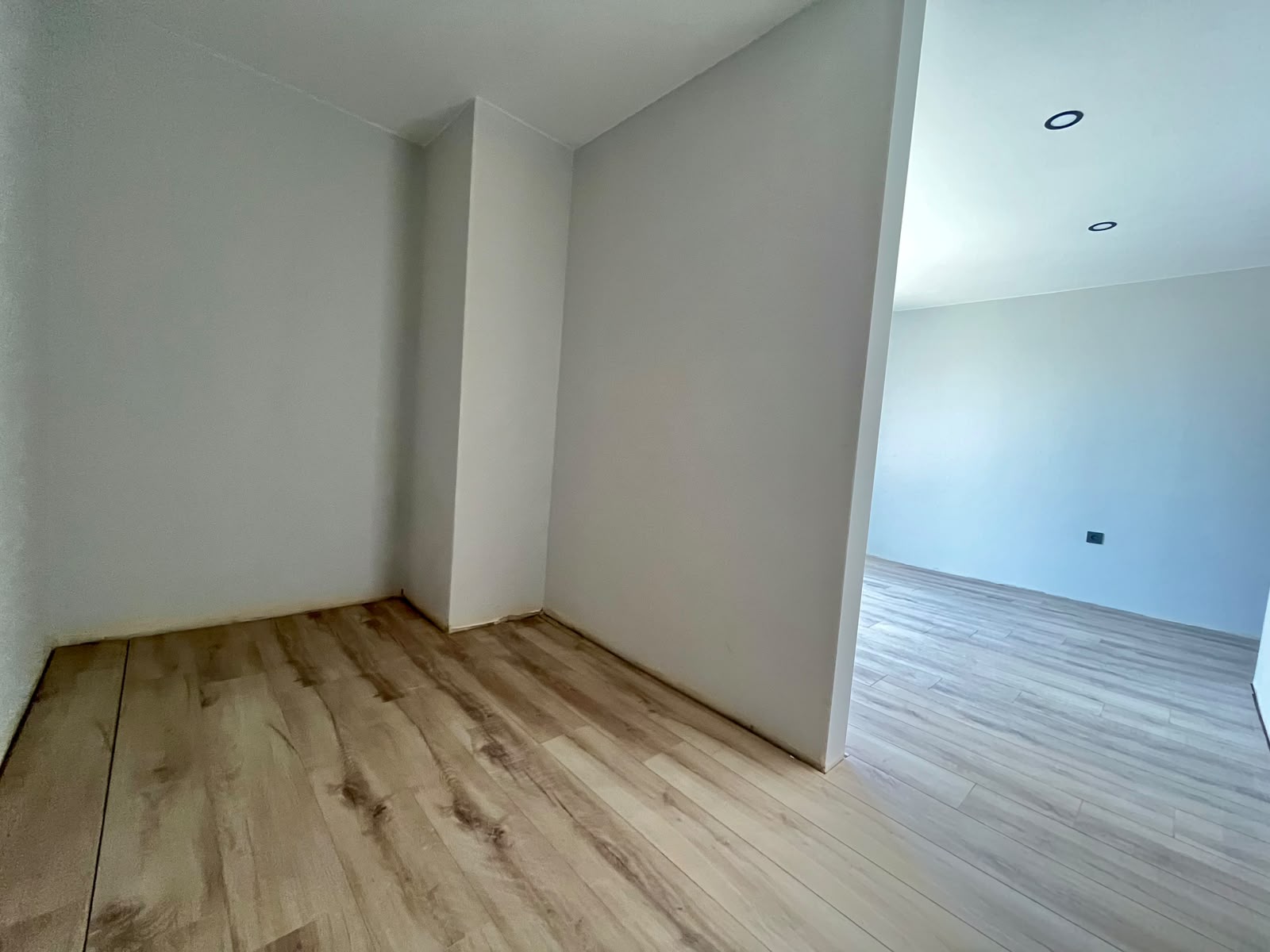 Kepez Karşıyaka’da Satılık Sıfır 2+1 Lüks Daire