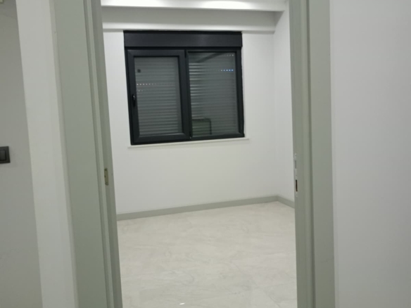 Deniz Mh. Yakınında Sıfır Binada Yatırımlık Kiracılı 1+1 Daire