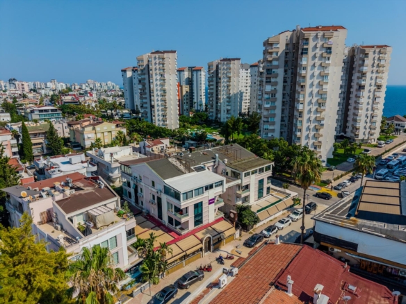 Eski Lara Yolunda | The Marmara Karşısı | 135 m² Satılık Ofis