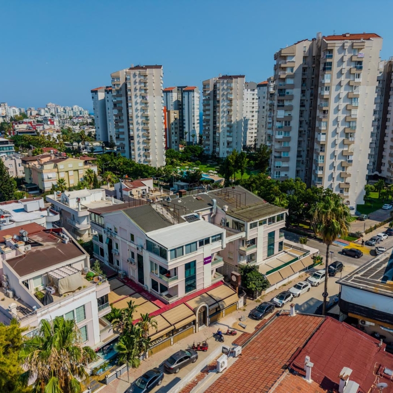 Eski Lara Yolunda | The Marmara Karşısı | 135 m² Satılık Ofis