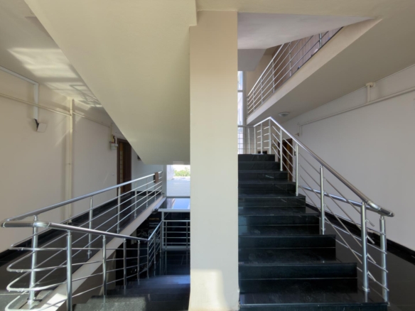 Eski Lara Yolunda | The Marmara Karşısı | 135 m² Satılık Ofis