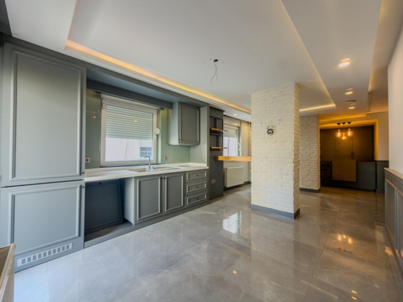 Eski Lara Yolunda | The Marmara Karşısı | 135 m² Satılık Ofis