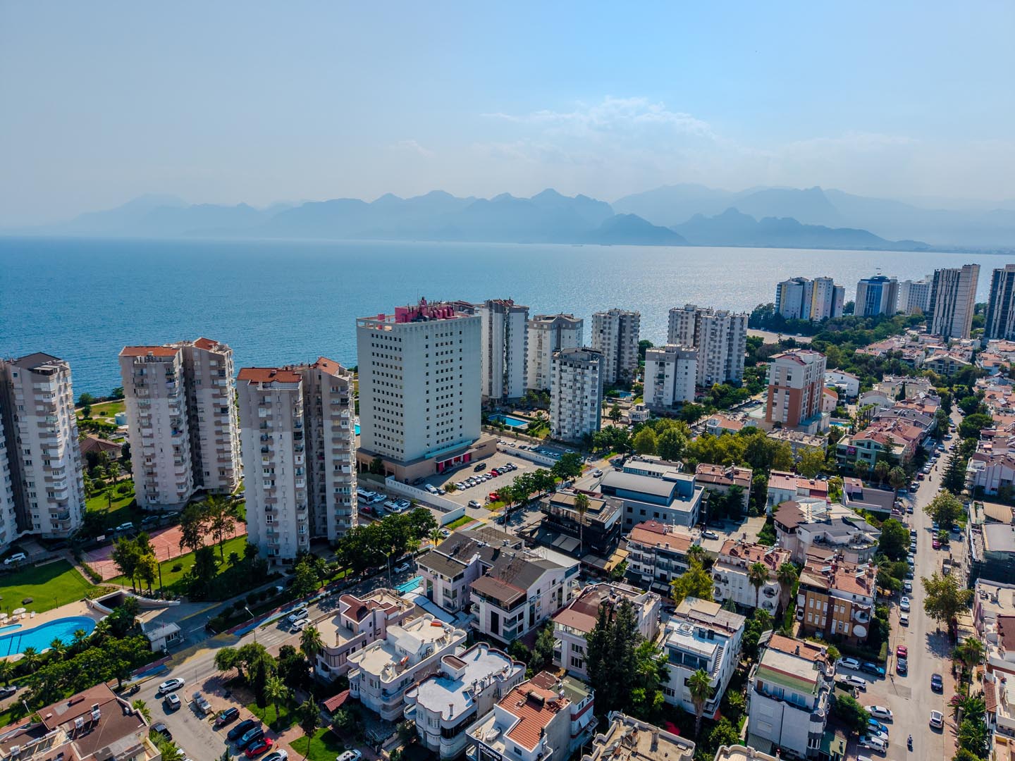 Eski Lara Yolunda | The Marmara Karşısı | 135 m² Satılık Ofis