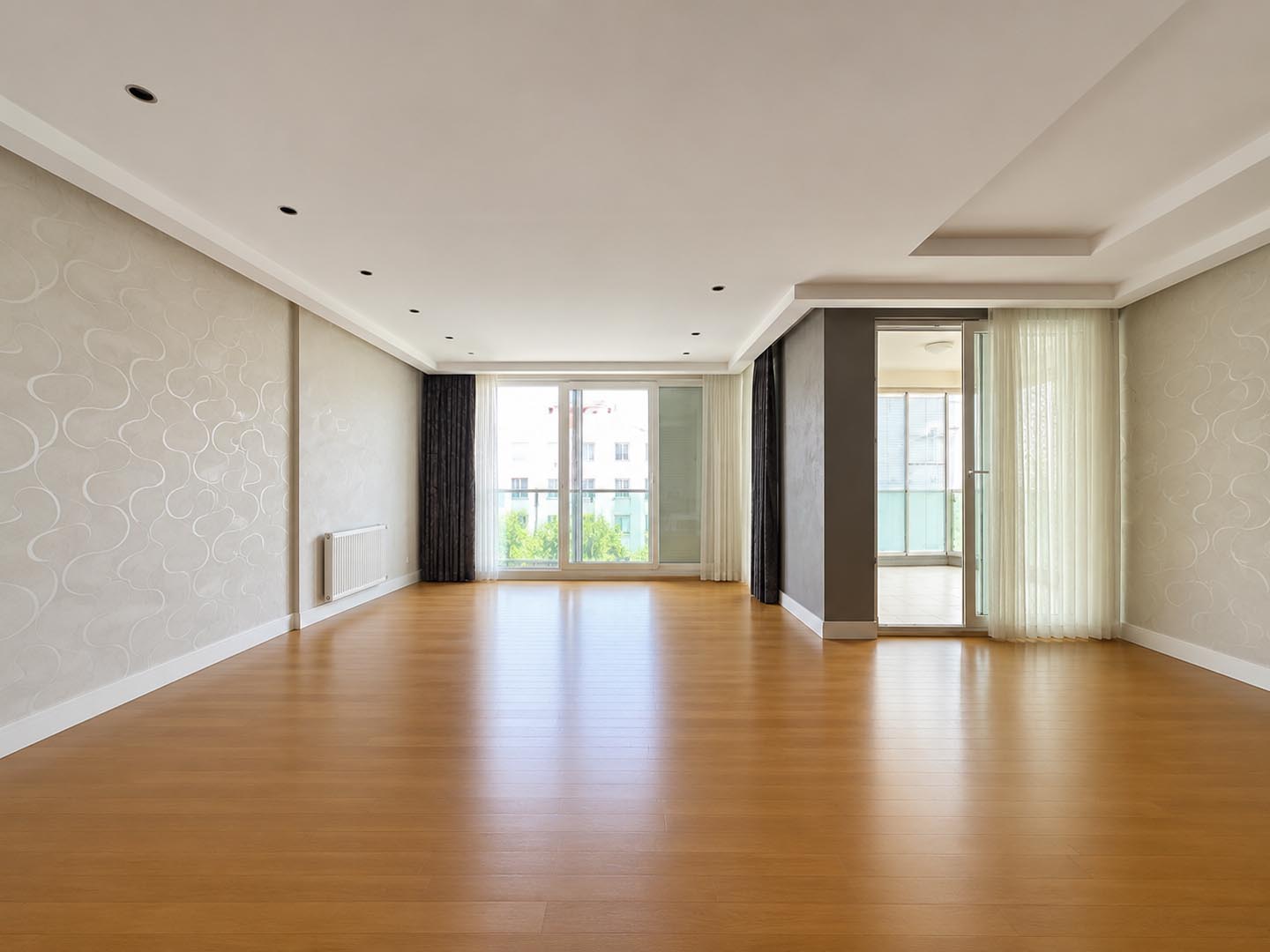 Antalya Konyaaltı Uncalı’da Garden Life Sitesi’nde Satılık Lüks 4+1 Ara Kat Daire
