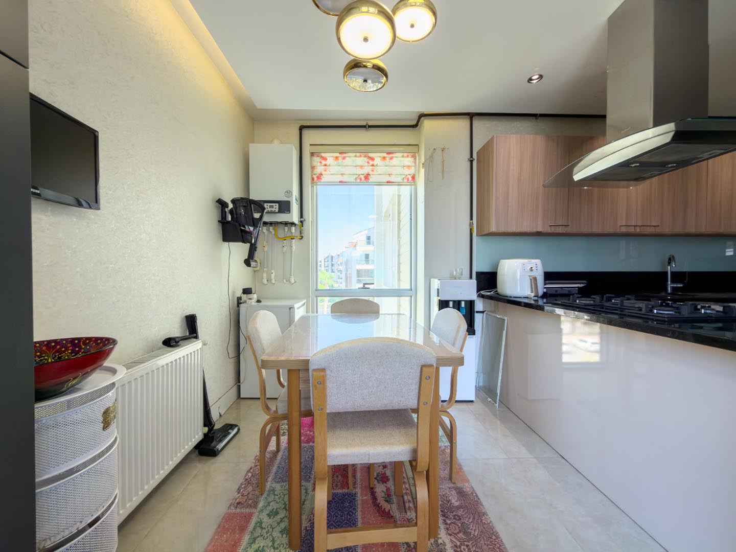 Antalya Konyaaltı Uncalı’da Garden Life Sitesi’nde Satılık Lüks 4+1 Ara Kat Daire