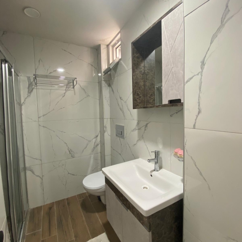 Fener’de Denize 50m TerraCity Yakını Ful Eşyalı Lüks 1+1 Daire