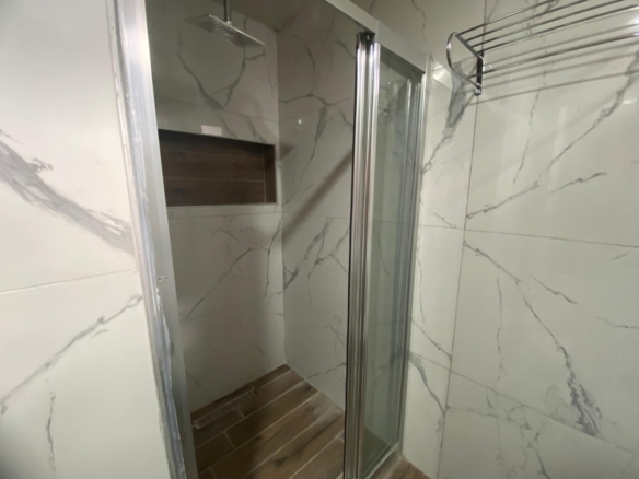 Fener’de Denize 50m TerraCity Yakını Ful Eşyalı Lüks 1+1 Daire