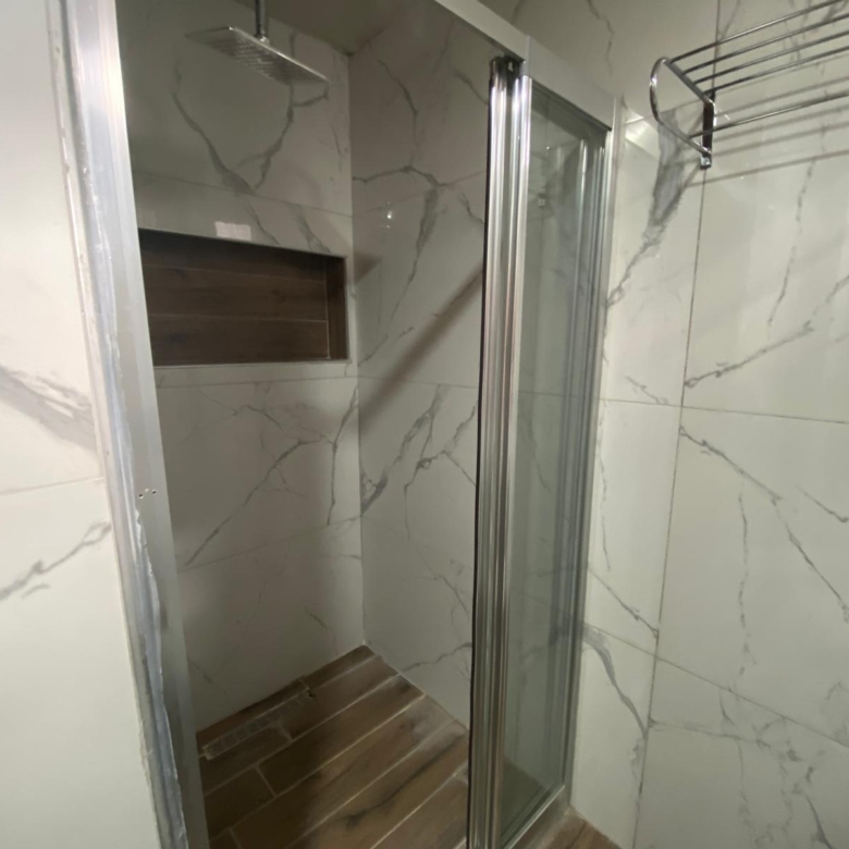 Fener’de Denize 50m TerraCity Yakını Ful Eşyalı Lüks 1+1 Daire